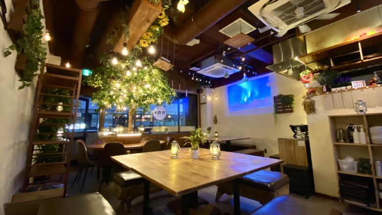 「渋谷ガーデンスペース道玄坂店」は、貸切パーティーに特化したおしゃれ居酒屋です！
20人・３0人・40人・50人など大人数貸切はお任せください！