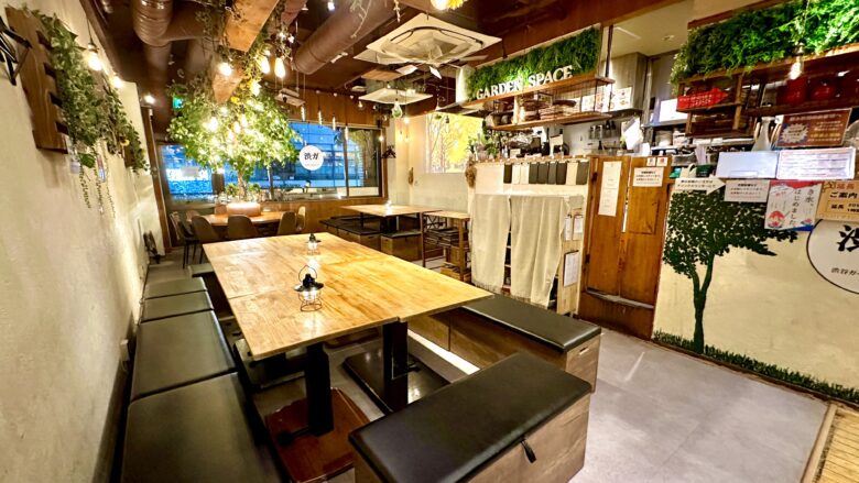 マイクとプロジェクター対応の渋谷貸切会場